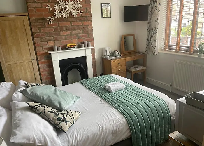 Camaraderie Guest House