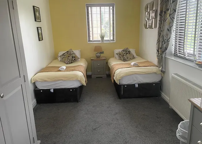 Camaraderie Guest House